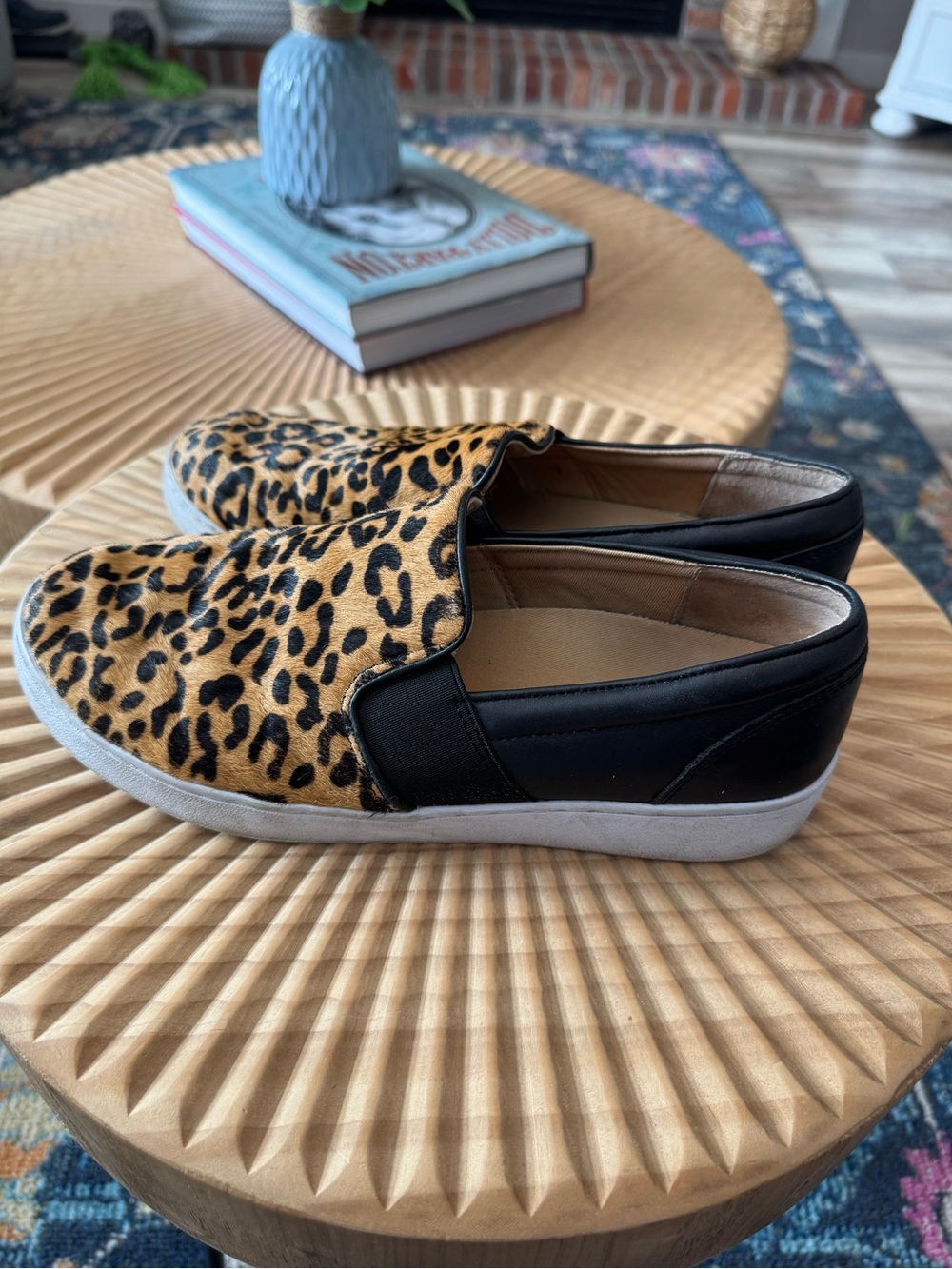 Vionic Demetra Slip On Sneaker Tan Pony Hair Leopard Size 8 - Picture 9 of 11